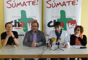 De izquierda a derecha: Pepe Paz (Iniciativa Social), Chesus Yuste (CHA), Alvaro Sanz (IU) y Maribel Martínez (Iniciativa Social)