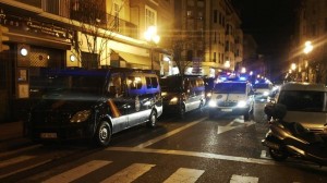 Fuerte presencial policial en las calles del centro de Zaragoza. Foto: @EliZabiaga