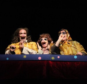 El Teatro de la Estación acoge la obra 'La fabulosa ciencia del Doctor Grau de las Gemelas Grimm' de Teatre de la Sargantana.