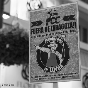 Cartel de Jardineros en Lucha en la manifestación del pasado jueves 27 de febrero de Foro Público 100%. Foto: Diego Díaz