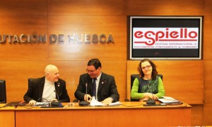 Imagen de la rueda de prensa celebrada este viernes en Uesca que sirvió como presentación de Espiello 2014.