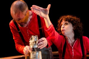 La obra de Bambalina Teatro y la actriz Adriana Ozores se presenta en Arbolé el viernes y sábado a las 21.00 horas.