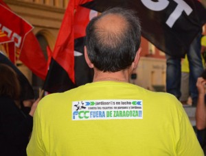La plantilla de FCC Parques y Jardines de Zaragoza en huelga desde el 24 de abril.