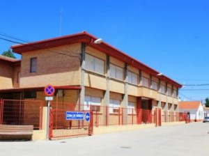 CEIP La Laguna de Sarinyena. Foto: www.desdemonegros.com
