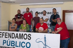 Representantes de las organizaciones convocantes durante la rueda de prensa en la FABZ de este viernes. Foto: Diego Díaz (AraInfo)