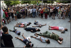 Zaragoza se volverá a concentrar esta tarde contra el genocidio del Pueblo palestino, a las 20.00 horas en plaza España. Foto: Primo Romero