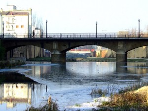 Río Sosa a su paso por Monzón. Fotografía: J.V. Ferrandez