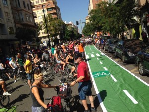 Imagen de la marcha en bici de Pedalea del pasado domingo. Foto: Pedalea Zaragoza