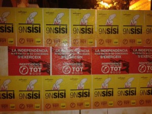Carteles de la CUP a favor del 'sí'. Foto: @cupnacional