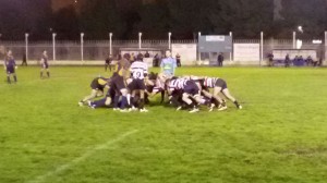 Melee en el partido de ayer. Foto: @rugbyfenix