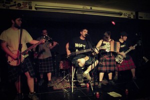 Drink Hunters en directo.