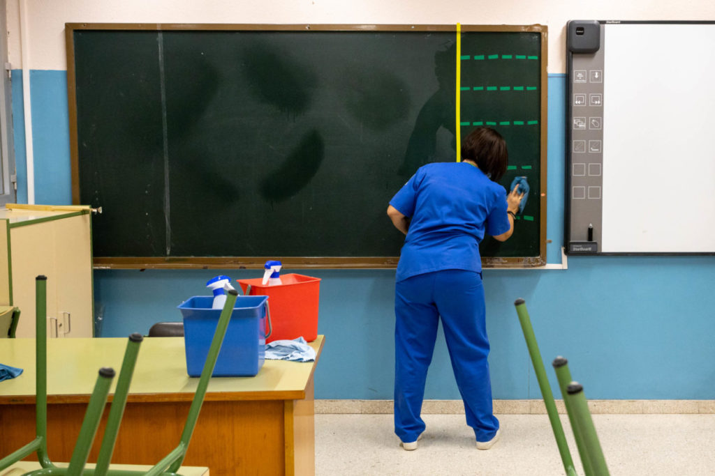 contingencia educación