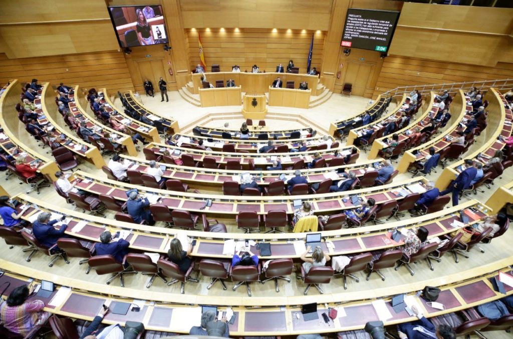 El PP logra mayoría absoluta en un Senado sin Vox ni Sumar