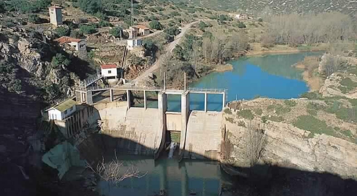 Presa toranes