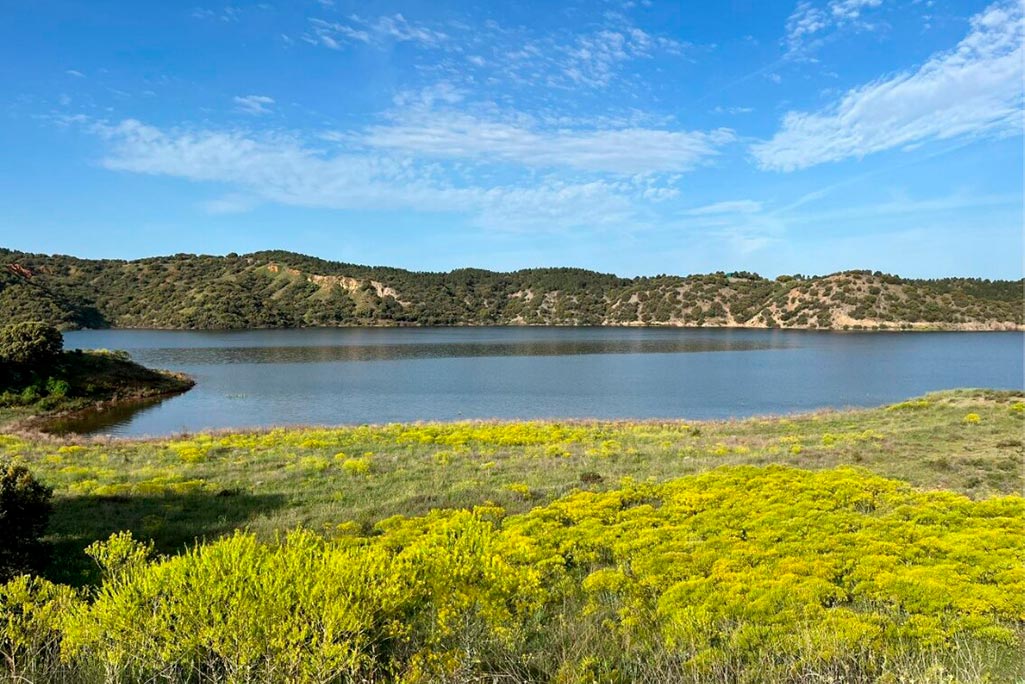 panorámica del embalse de lechago