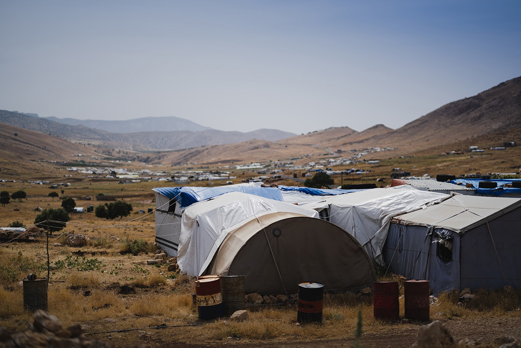 Campamentos de desplazados en Sinjar Iraq Levi Meir Clancy en Unsplash_