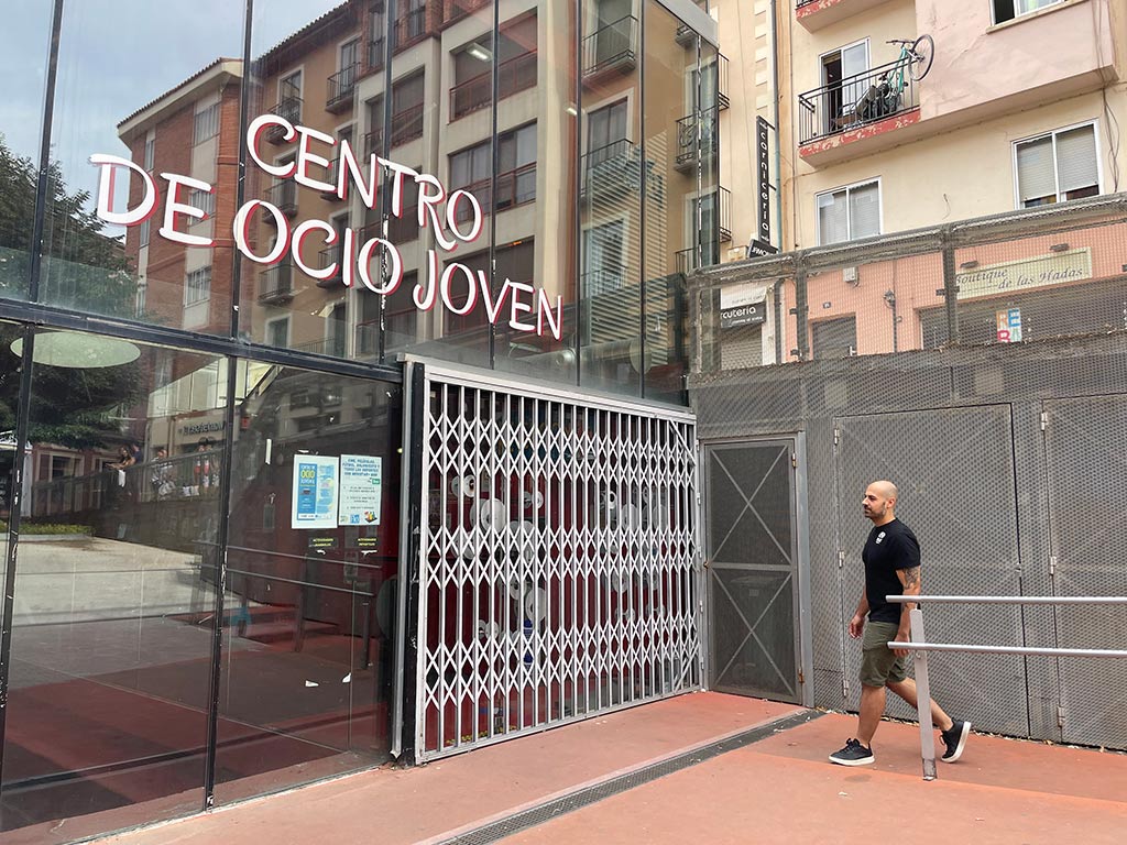 Centro de ocio juvenil Domingo Gascón