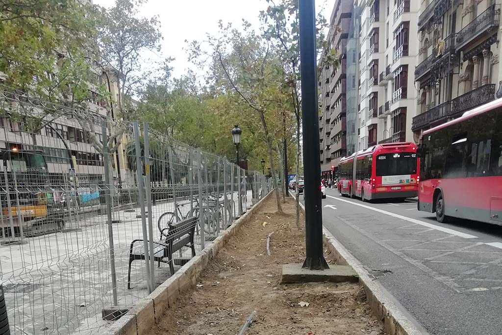Paseo Sagasta de Zaragoza sin setos.