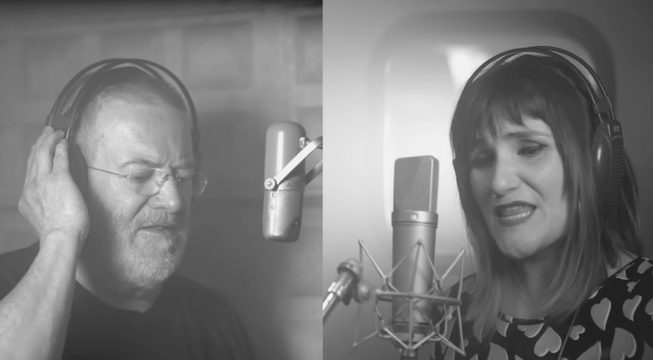 la ronda de boltaña cantando con rozalen