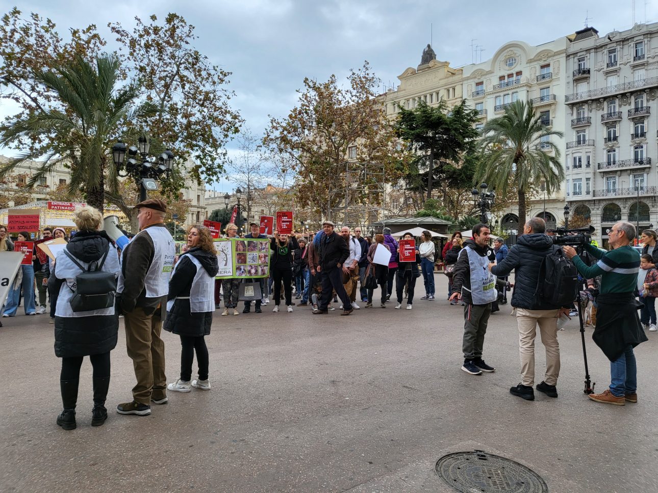 Concentración en València. Foto: PACMA.
