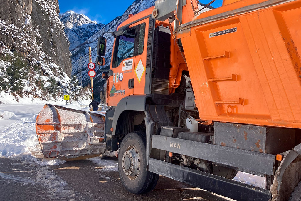 temporal Carretera de acceso al Balneario de Panticosa el 20 de enero