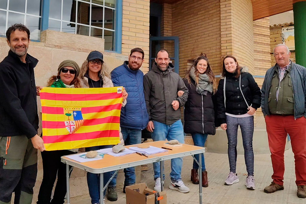 recogida de firmas contra la granja