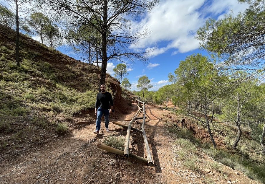 mantenimiento y conservación del Parque de las arcillas