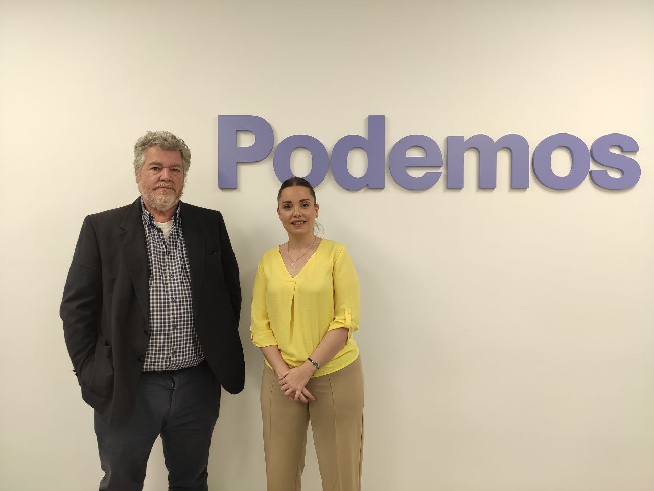 Maru Díaz y Juan López de Uralde | Foto: Podemos Aragón.