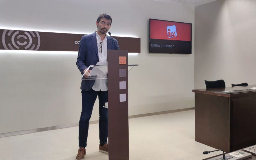IU reclama a Jorge Azcón “que cumpla los compromisos adquiridos y mejore las condiciones de las residencias”