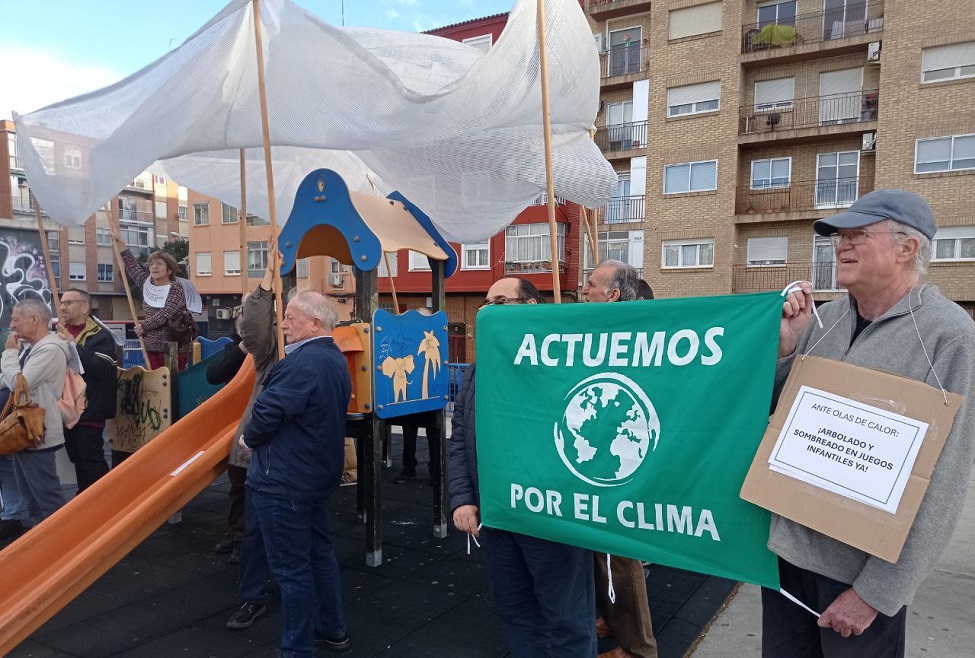 Reclaman “arbolado y sombreados” en los parques de juegos infantiles “ante las olas de calor”