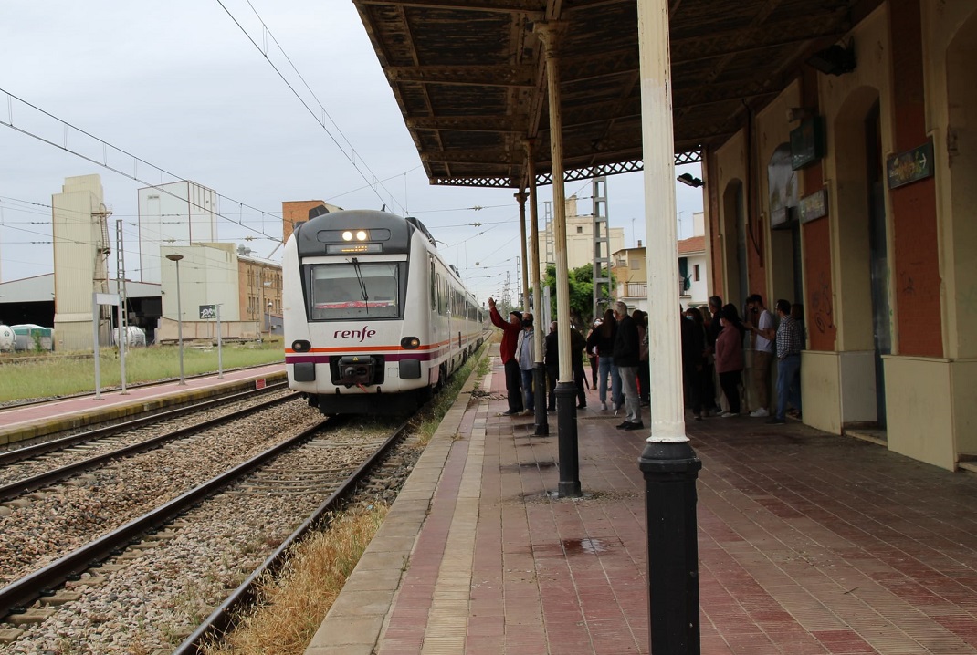 Sumar Aragón exige respuestas sobre las conexiones ferroviarias entre Fayón y Caspe y entre Zaragoza y Binéfar
