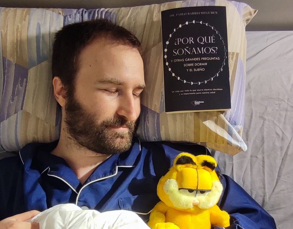 Pablo Barrecheguren: “Descubrir el poco rigor en la información disponible, me animó a escribir sobre todo lo que sabe la ciencia sobre los sueños”