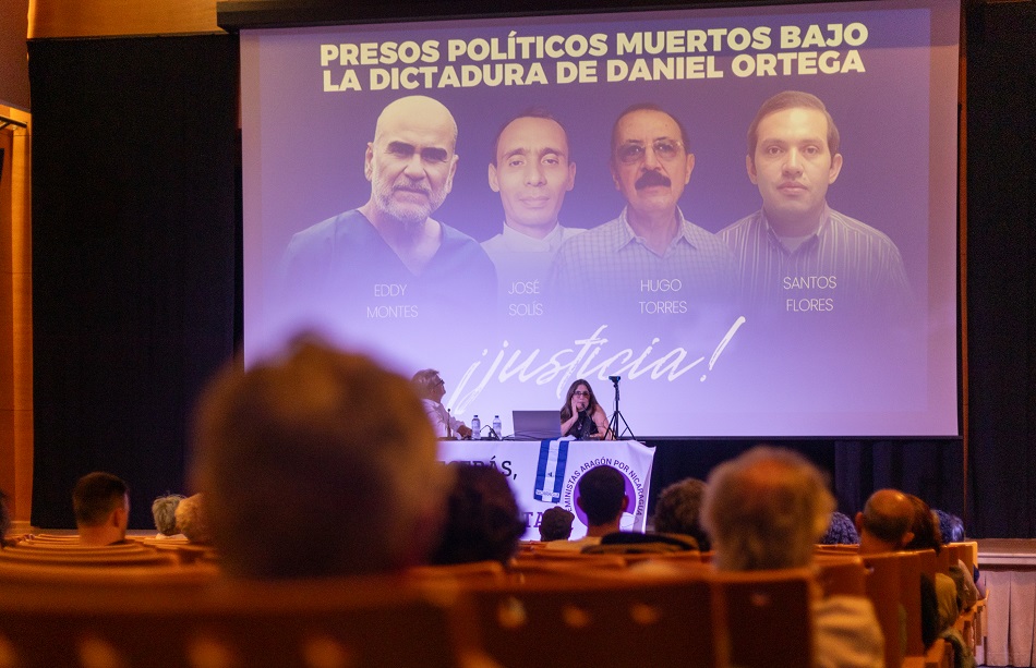 Entrevista en Zaragoza de Rocío Durán a Ana Margarita Vijil UNAMOS Feministas de Aragón por Nicaragua 2