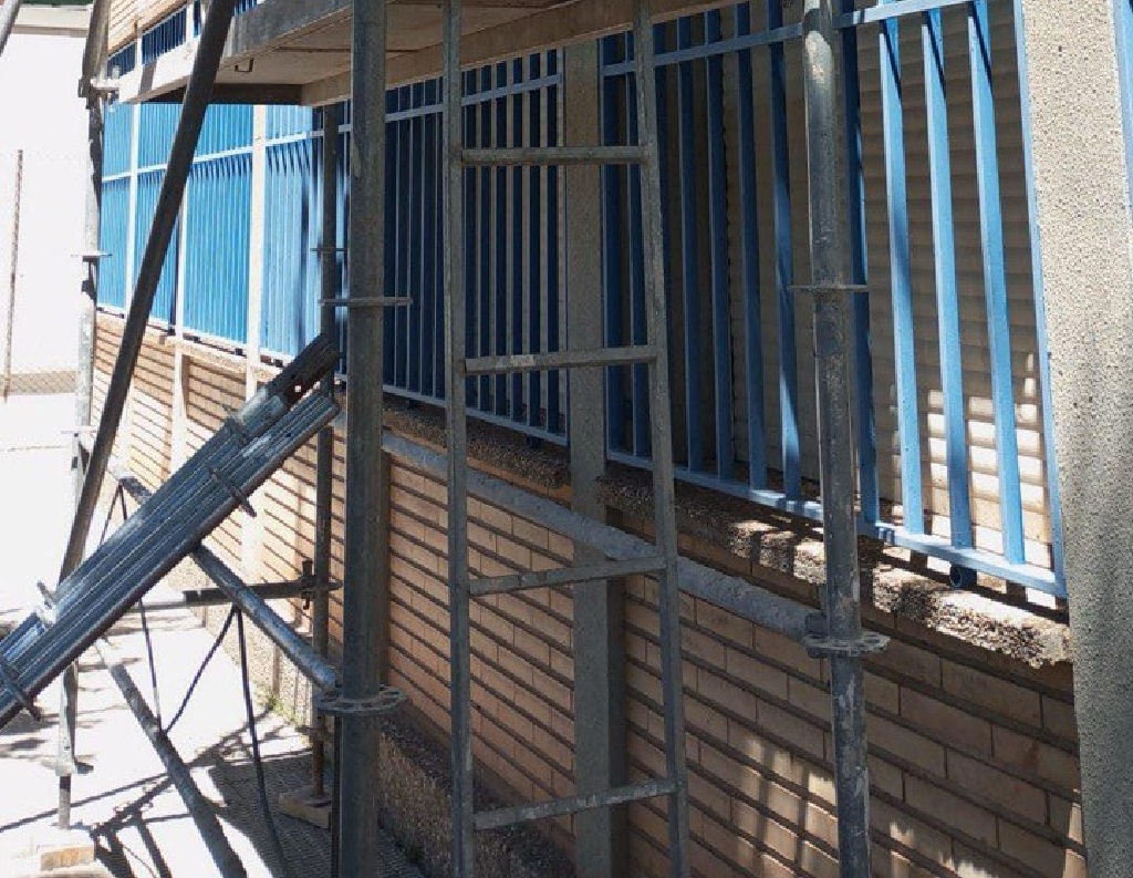 Llega a las Cortes de Aragón la situación de abandono del IES Conde de Aranda de Alagón