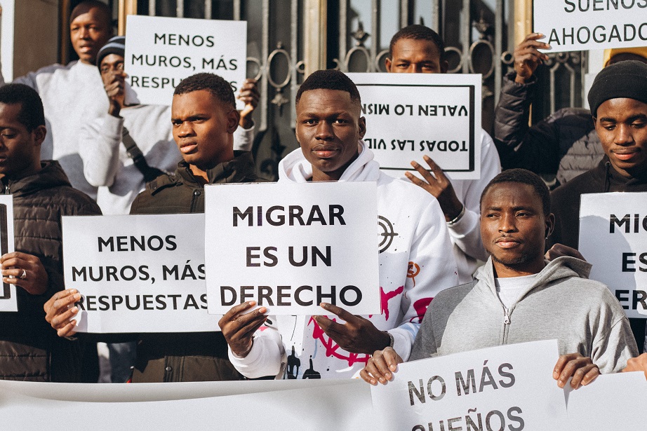 Zaragoza recuerda que “migrar es un derecho” y exige a la UE “vías de tránsito seguras y legales”