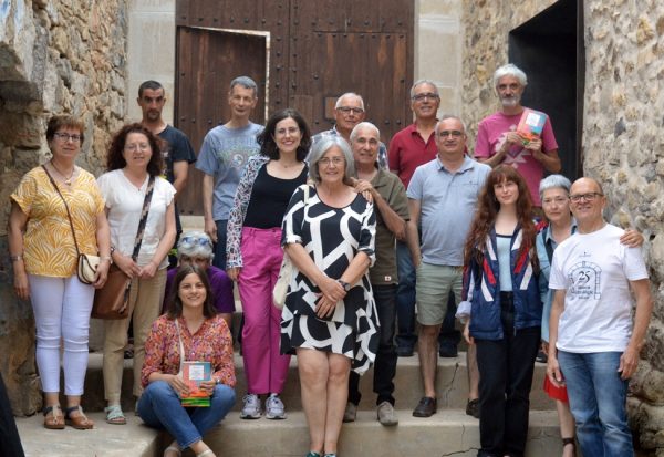 Remata la primer anyada d’o club de lectura trilingüe Orache_Oratge fendo honra a la literatura y a la diversidat d’Aragón