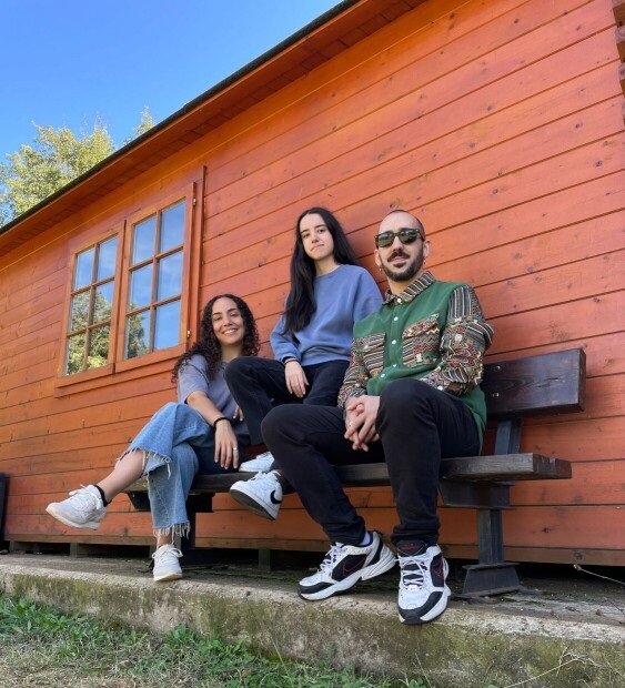 Espiello s'abanza a la devantadera oficial y ofreix un cabo de semana de procheccions ligadas a lo territorio