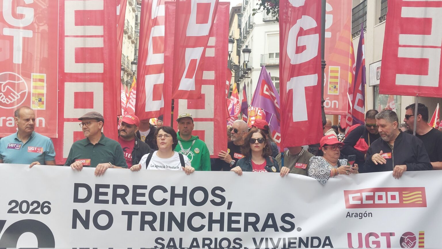 CCOO y UGT salen a la calle en Aragón por “salarios, vivienda y democracia”