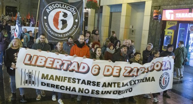 Cabecera de la manifestación de este viernes por la libertad de los seis de Zaragoza | Foto: Mariano Alfonso
