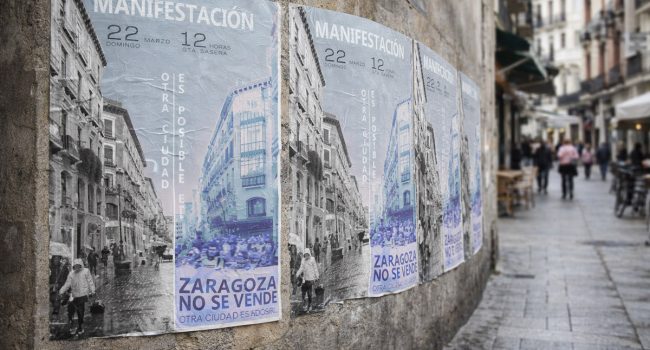 Carteles de la convocatoria de Zaragoza no se vende para el 22 de marzo.