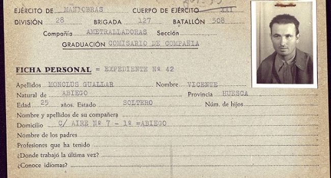 Vicente Monclús  natural de Abiego (Huesca) piloto del ejercito republicano y militante de CNT pasó 15 años preso en los gulags de Stalin.