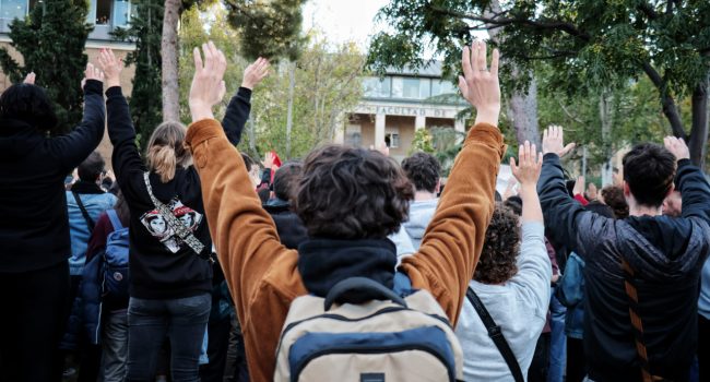 Protestas por la visita del ultraderechista Vito Quiles al campus de la Universidad de Zaragoza | Foto: Frantic St Anger / AraInfo