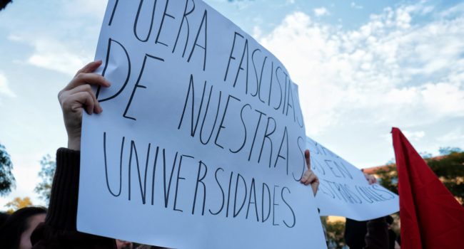 La movilización antifascista llenó el campus de la Universidad de Zaragoza | Foto: Frantic St Anger / AraInfo