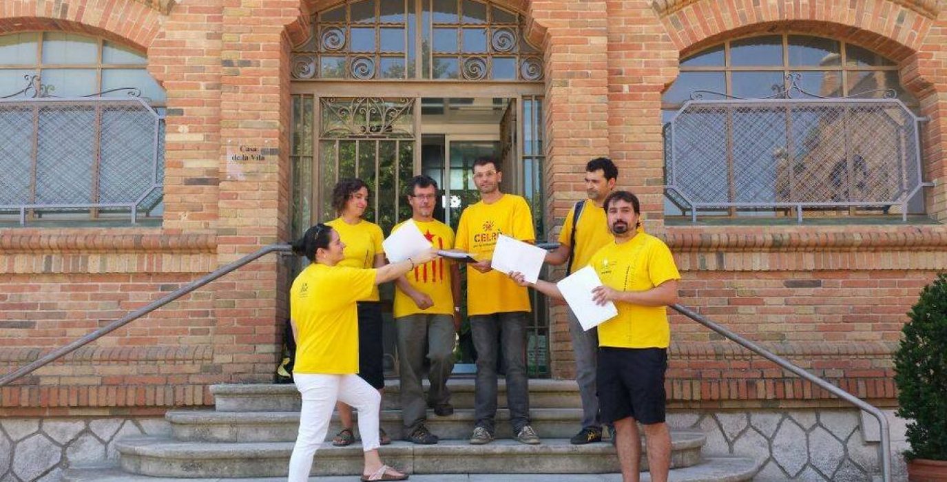 Regidores de las CUP comprometidos con el 9N. Foto: @CUPCelra