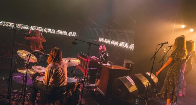 La banda holandesa DeWolff en unos de sus conciertos.