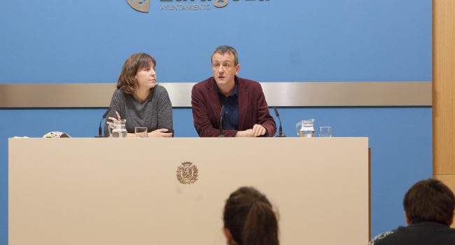 Artigas y Rivarés durante la comparecencia de este viernes. Foto: Daniel Marcos