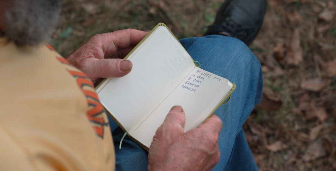 Fotograma de "1000 palabras [un capezuto e dos collons]" de Maximiliano Campo Clavería.
