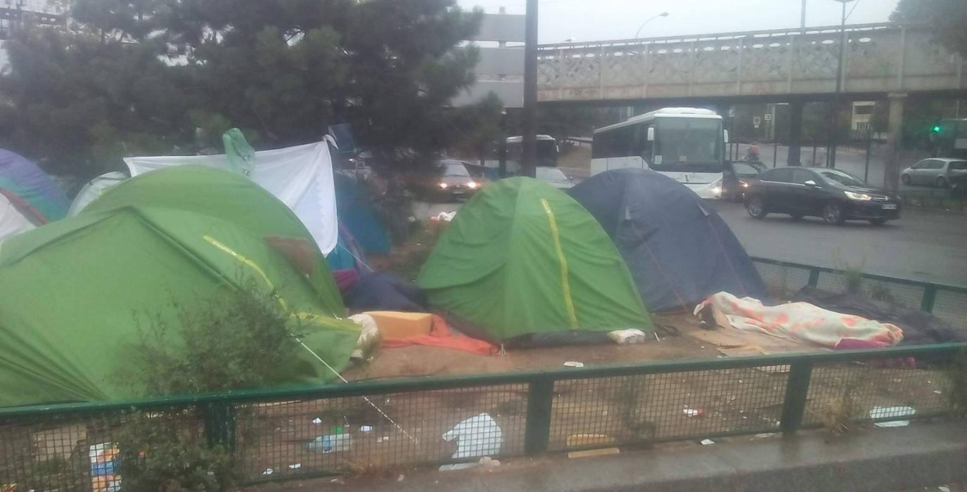 Asentamiento en París a las puertas del campo de refugiadas |Foto: InEUmanity