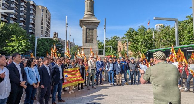 Acto conchunto en Zaragoza d'as organizacions aragonesistas con movito d'o Día d'Aragón | Foto: @OSTAsindicato