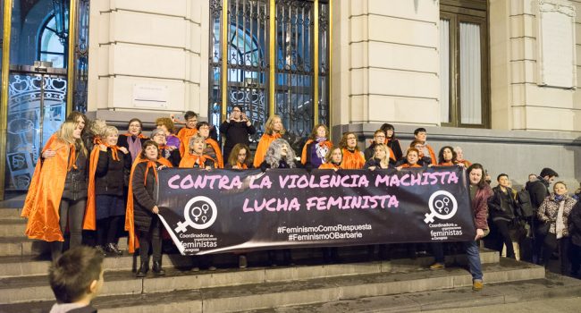 Imagen de archivo de una concentración en Zaragoza contra las violencias machistas | Foto: Pablo Ibáñez